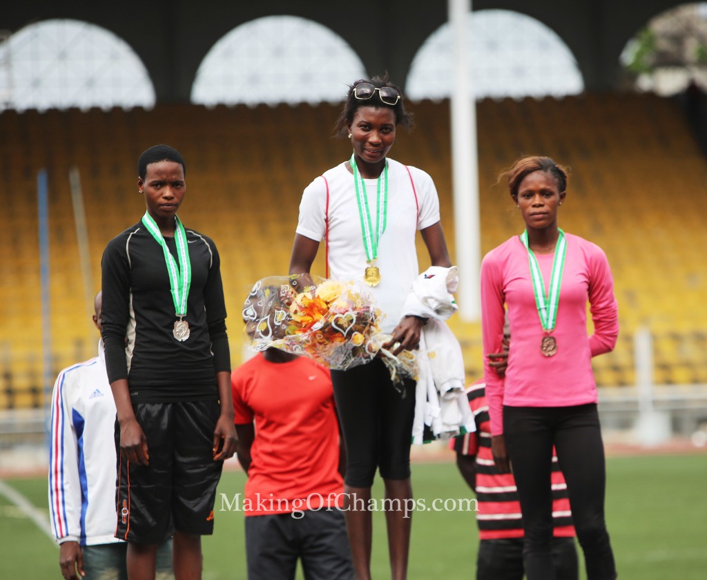 Medallists in the women's 5000m event.