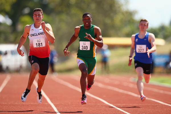 Gift Leotlela and Toby Harries both clocked 20.56s to win the Boys' 200m. (Photo Credit: Getty Images)