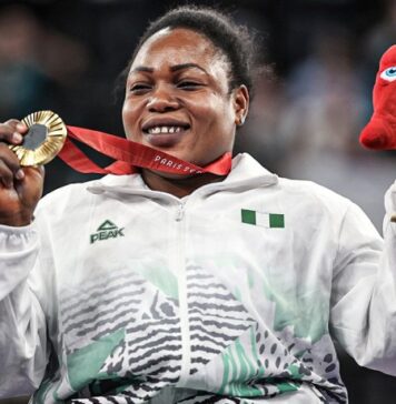 Onyinyechi Mark sets multiple World Records to win Nigeria’s first GOLD at the Paris 2024 Paralympics!